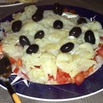 Esqueixada: Ensalada de Bacalao con tomate y aceitunas